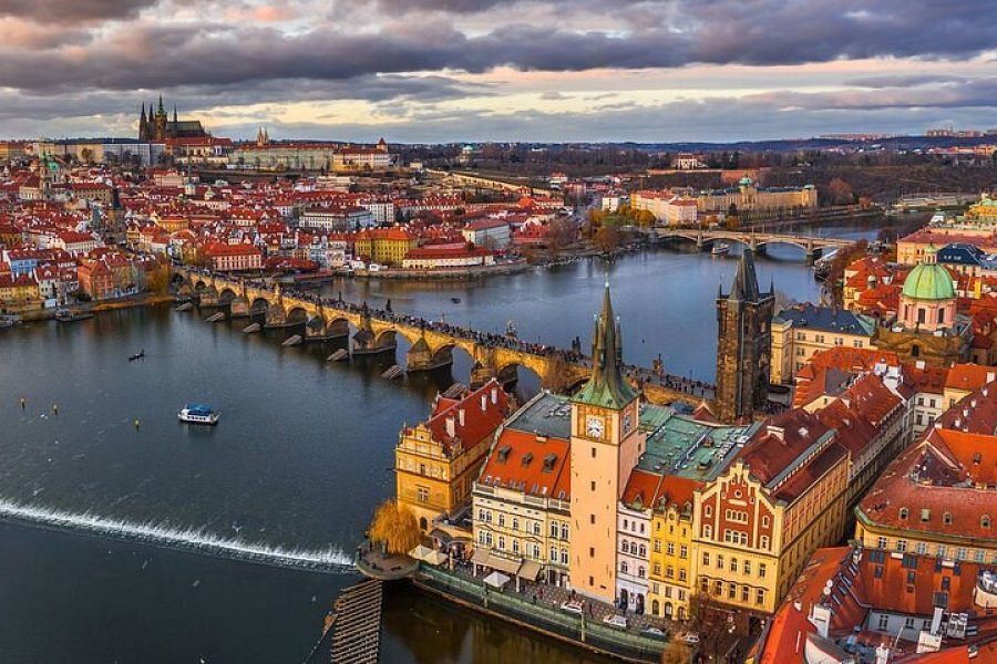 Praga con la CAM 2026