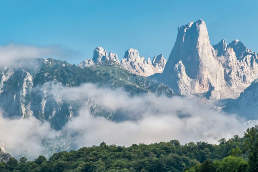 Picos de Europa al Completo: Un Viaje Inolvidable con TD Viajes