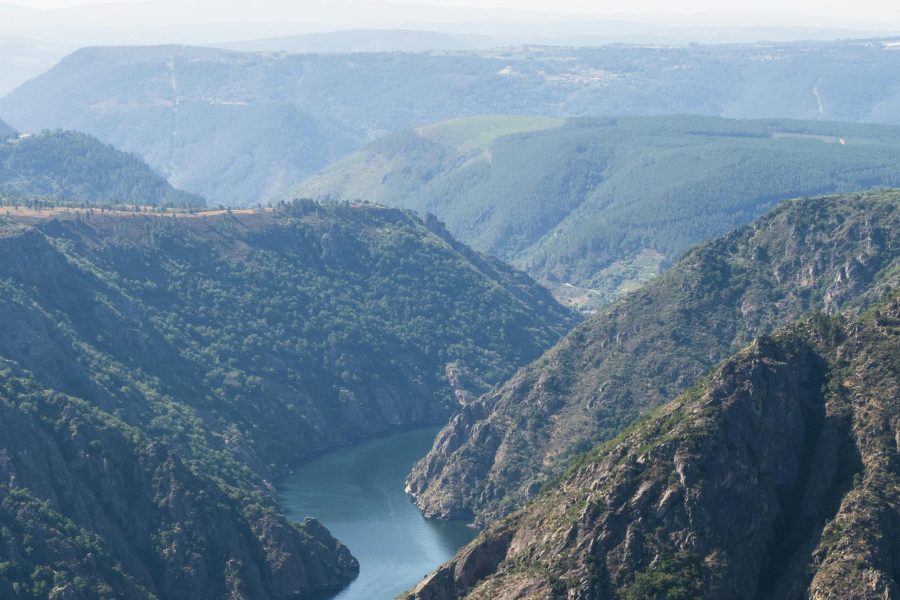 Ribeira Sacra: Un Viaje Entre Cañones y Viñedos con TD Viajes