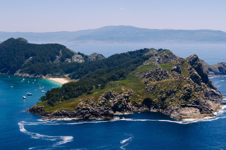 Escapada a las Islas Cíes y Bajo Miño con la CAM 2026